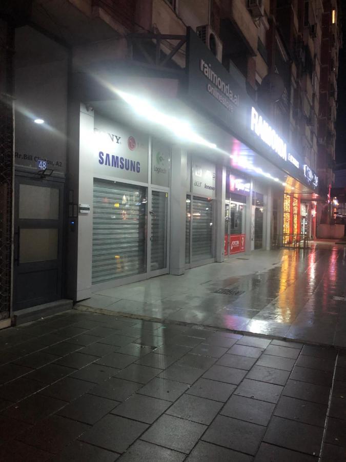 New Prishtina Luxury Rooms Prishtine Bagian luar foto