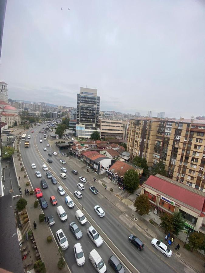 New Prishtina Luxury Rooms Prishtine Bagian luar foto