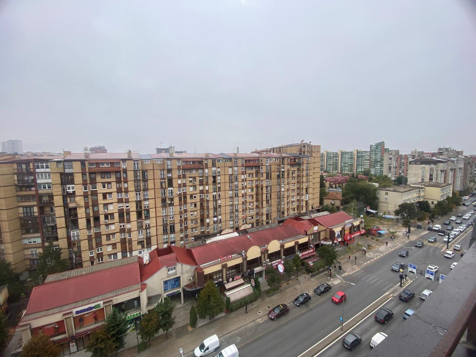 New Prishtina Luxury Rooms Prishtine Bagian luar foto